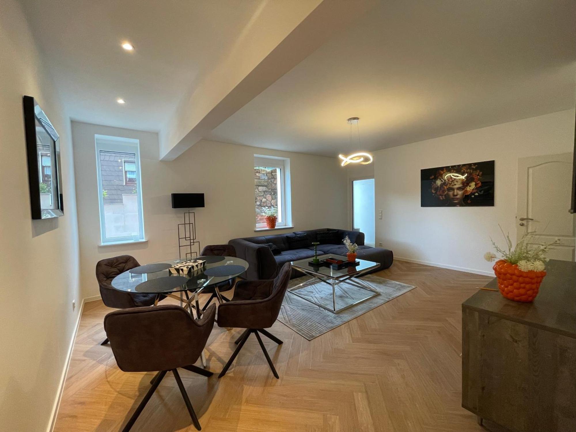 Luxurioese Ferienwohnung Mit Wellness Oase Saarburg Luaran gambar