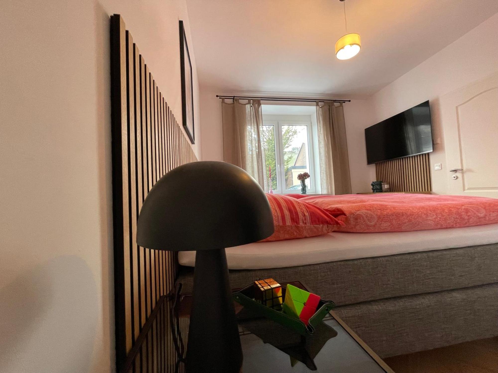 Luxurioese Ferienwohnung Mit Wellness Oase Saarburg Luaran gambar